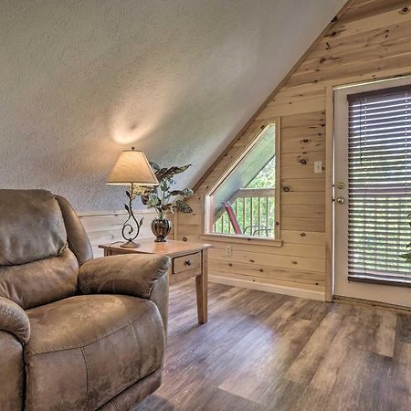 Rustic Pigeon Forge Home With Private Hot Tub! Extérieur photo