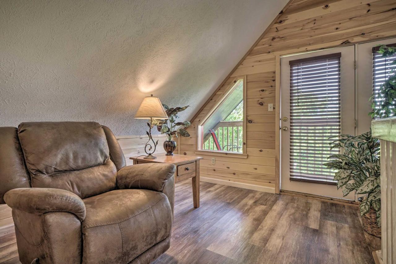 Rustic Pigeon Forge Home With Private Hot Tub! Extérieur photo