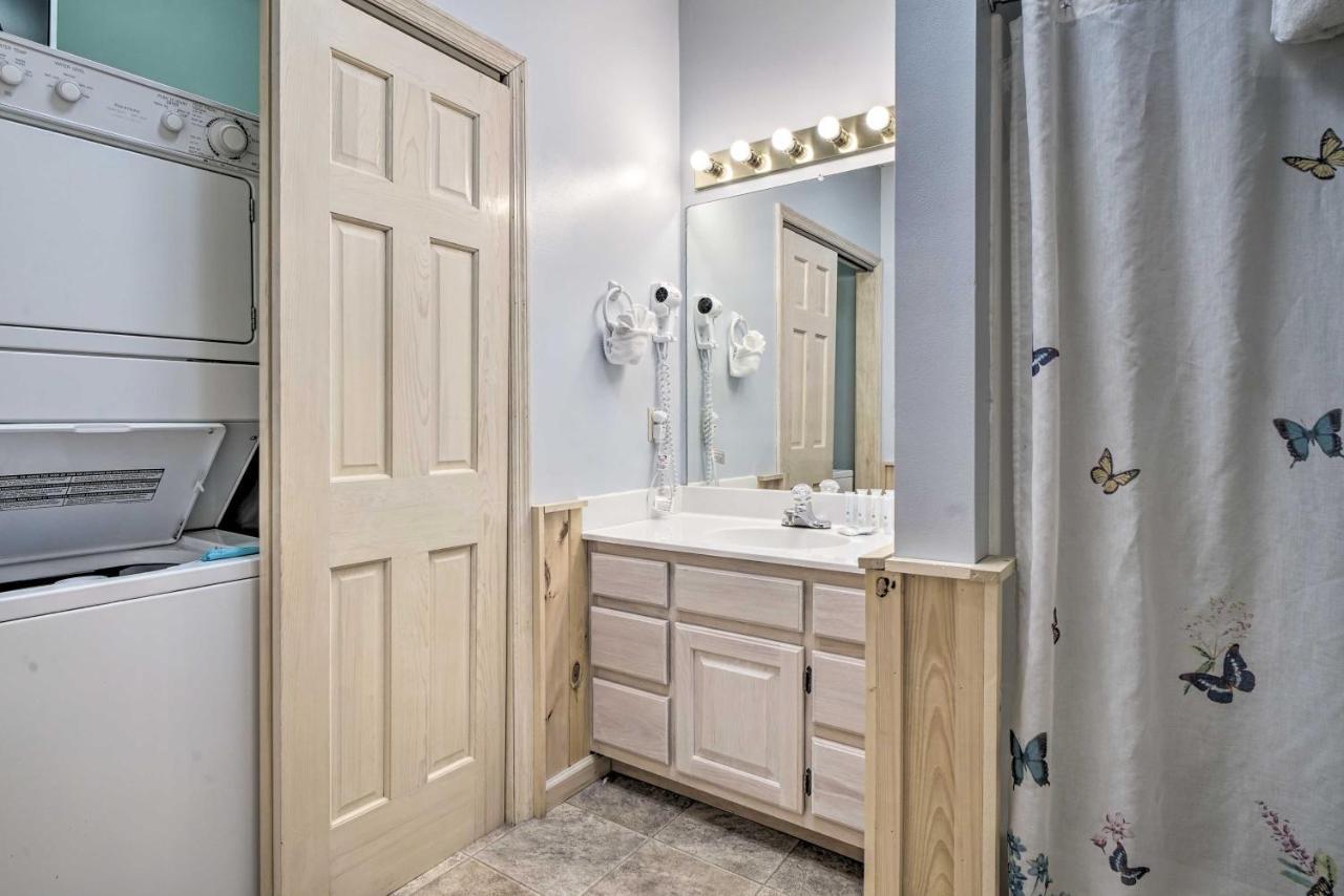 Rustic Pigeon Forge Home With Private Hot Tub! Extérieur photo