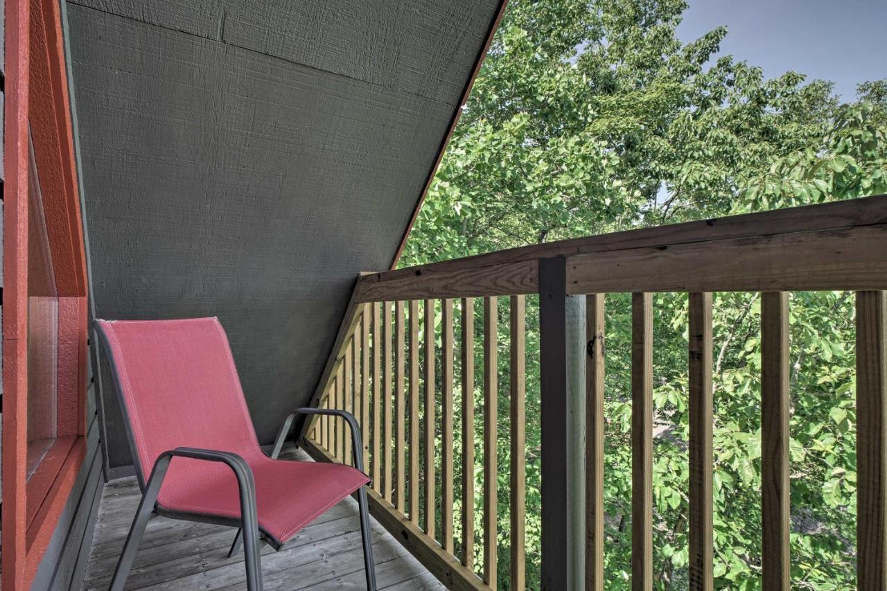 Rustic Pigeon Forge Home With Private Hot Tub! Extérieur photo