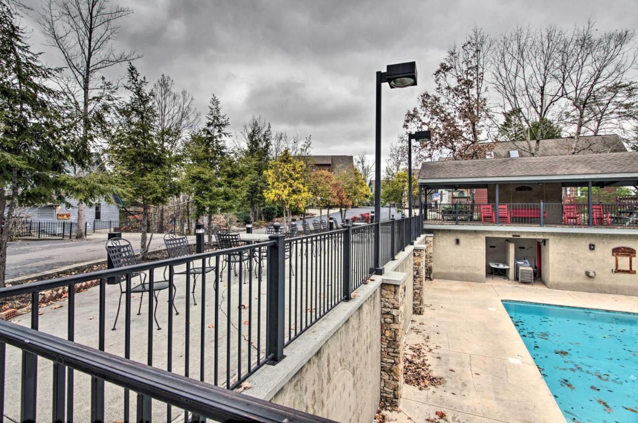 Rustic Pigeon Forge Home With Private Hot Tub! Extérieur photo